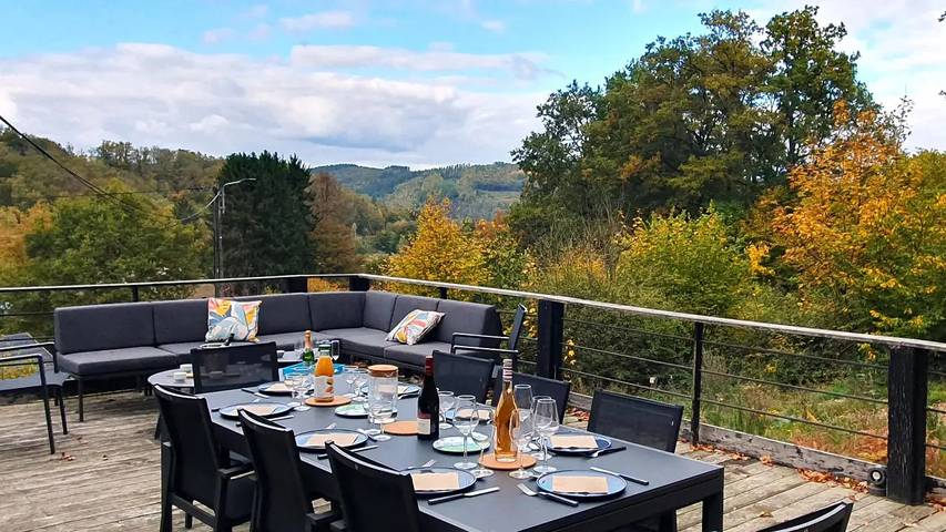 Location de vacances pour 8 personnes, avec jardin, animaux acceptés à Vresse-sur-Semois - 2
