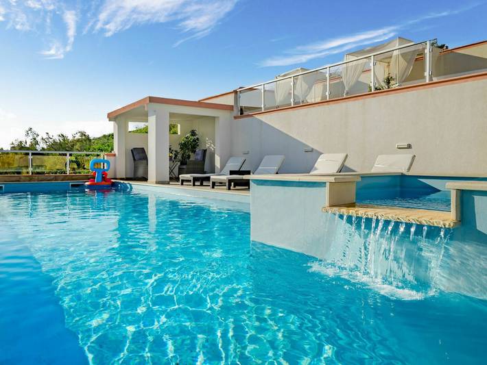 Ferienwohnung für 3 Personen, mit Terrasse und Pool auf Pag - 3