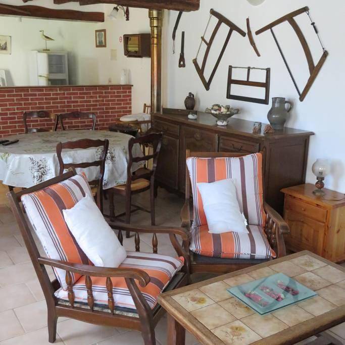Location de vacances pour 4 personnes, avec terrasse et jardin à Biville-la-Baignarde - 2