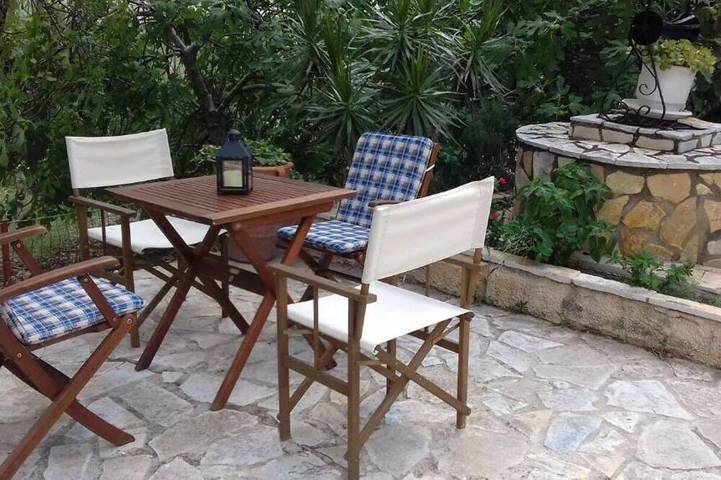 Διαμονή για διακοπές για 5 άτομα, με κήπο στο Καταστάρι