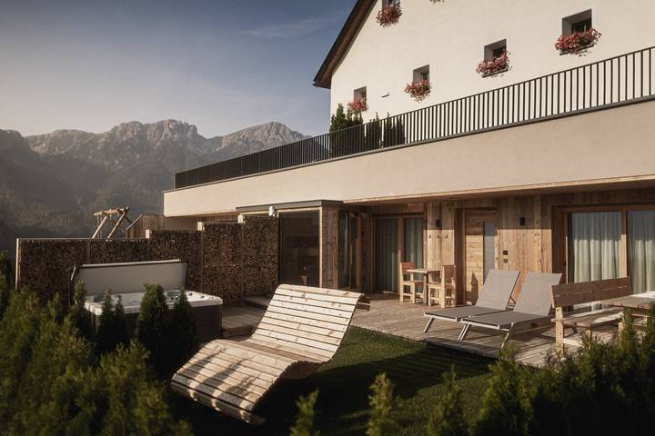 Ferienhaus für 4 Personen, mit Whirlpool und Garten sowie Sauna in Olang