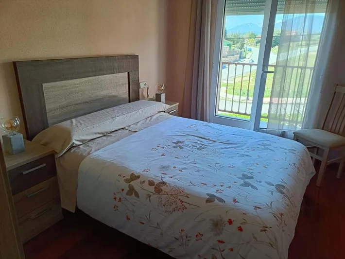 Casa de vacaciones para 8 personas, con jardín y vistas - 1