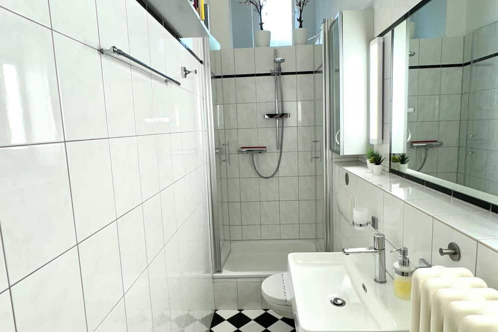 Ganze Wohnung, Zentral, ruhig, hell und gemütlich, in 10 Autominuten zu den Hotspots in Berlin Innenstadt, Berlin