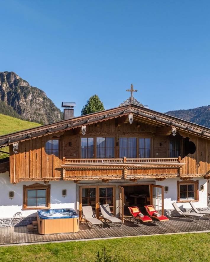 Chalet für 20 Personen, mit Garten und Whirlpool sowie Sauna in Alpbach