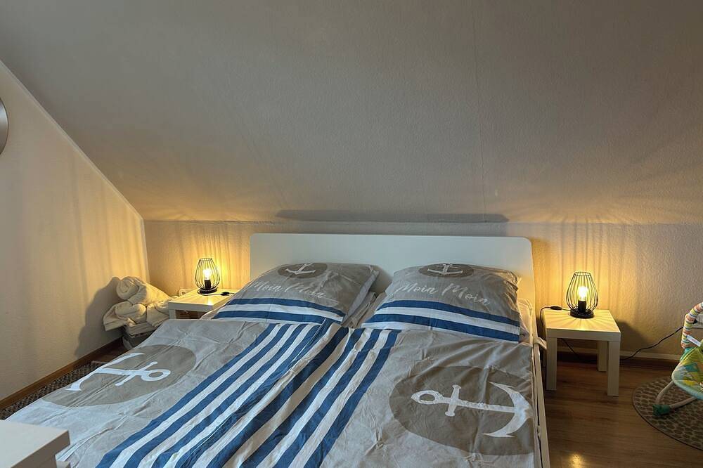 Großes und gemütliches Ferienhaus mit Garten- zwischen St. Peter Ording u. Büsum in Wesselburen, Dithmarschen