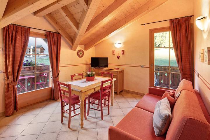 Hütte für 3 Personen, mit Balkon und Garten