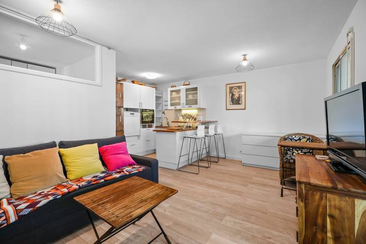Appartement de vacances pour 6 personnes, avec bassin pour enfant et balcon à Six-Fours-les-Plages