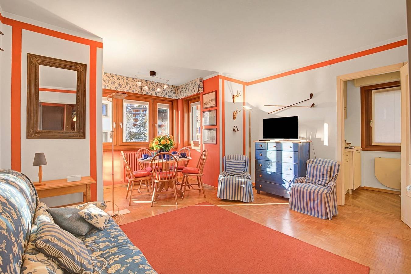 Entire apartment, Appartamento Fraiteve Ski In Ski Out 300m in Sestriere, Via Lattea