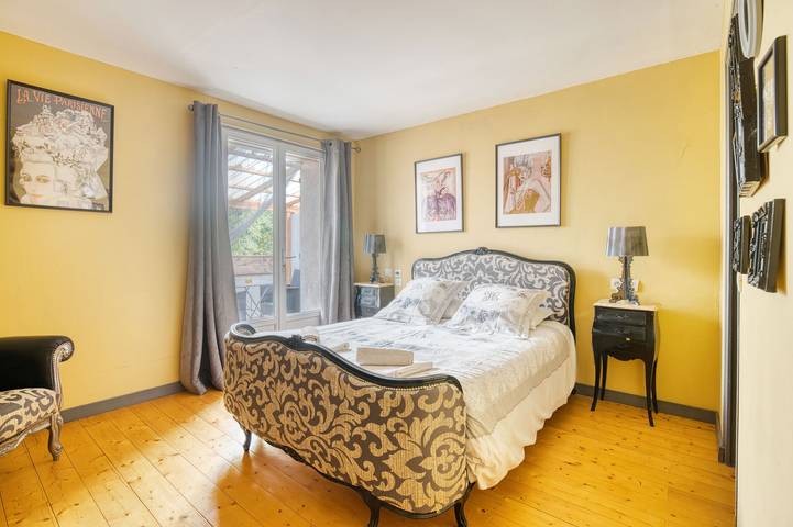 Chambre d'hôtes 'La Pompadour' avec piscine partagée, jardin commun et Wi-Fi in Le Fraysse, Région d'Albi