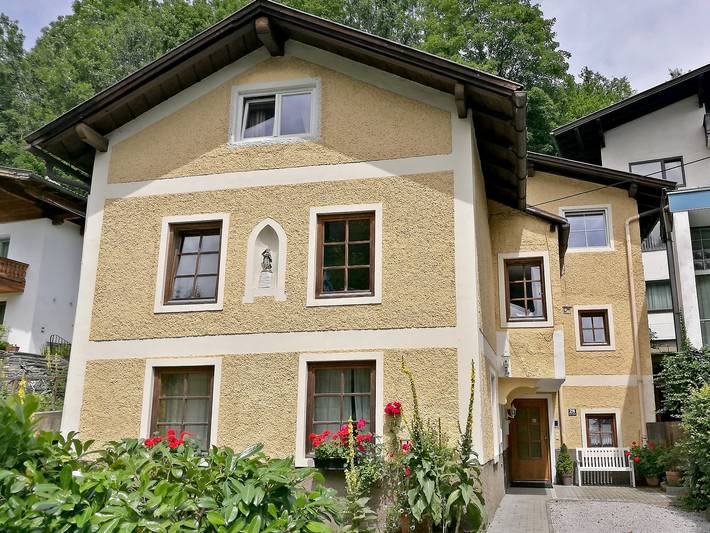 Ferieudlejning for 10 personer, med Terrasse og Have i Zell am See