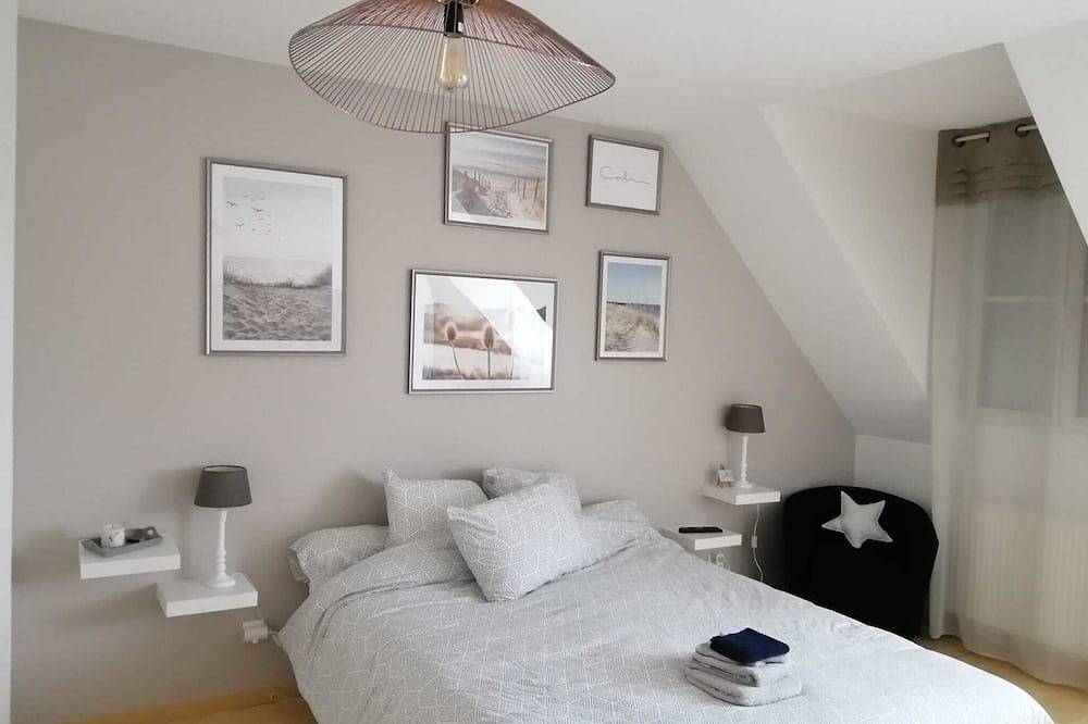 Haus in der Nähe von Disneyland (15 Minuten) und Paris (25 Minuten vom Zentrum entfernt) in Champs-sur-Marne, Seine-et-Marne