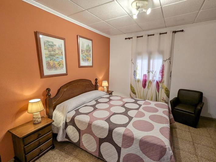 Casa rural para 10 personas, con Terraza y Piscina en Canet lo Roig