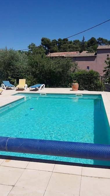 Location de vacances pour 2 personnes, avec balcon ainsi que piscine et jardin à Azillanet - 2