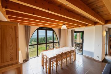 Gîte pour 10 Personnes dans Saint-Pierre-des-Tripiers, Gorges du Tarn, Photo 1