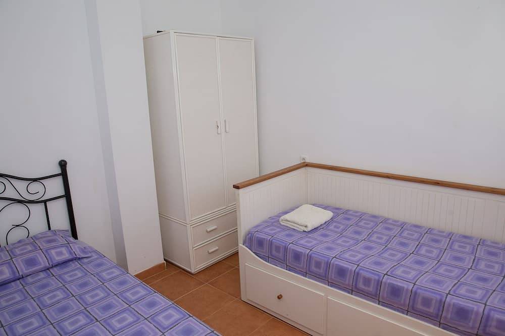 Entire apartment, 3 Bedroom Ground Floor Apartment in Playa de las Ventanicas, Mojácar