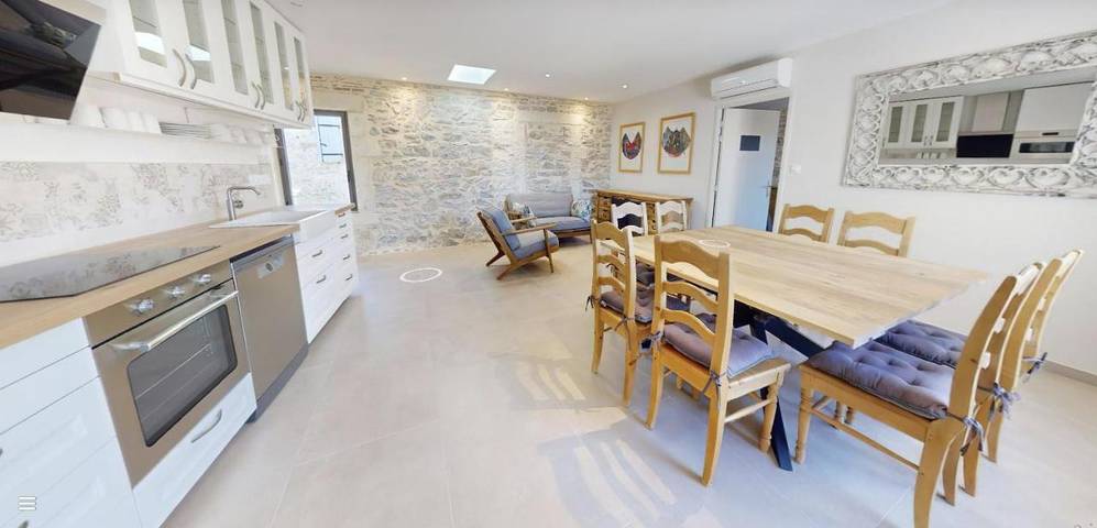 Gîte pour 12 personnes, avec Terrasse à Rodilhan