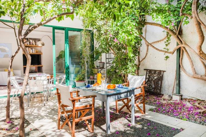 Vakantiehuis voor 3 personen, met whirlpool en tuin in Athene