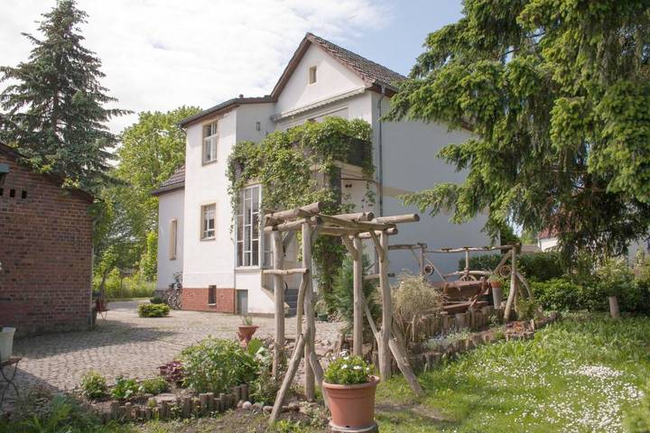 Ferienwohnung für 9 Personen, mit Balkon und Terrasse sowie Garten und Sauna
