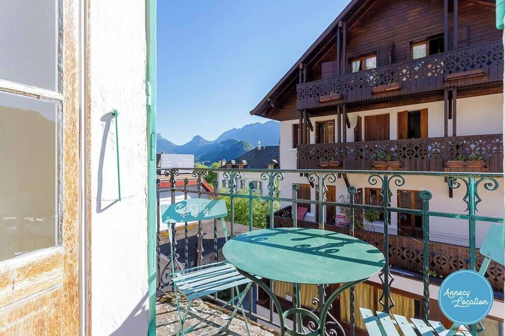 Entire apartment, Theuriet Apartment – Lake Annecy in Talloires-Montmin, Annecy region