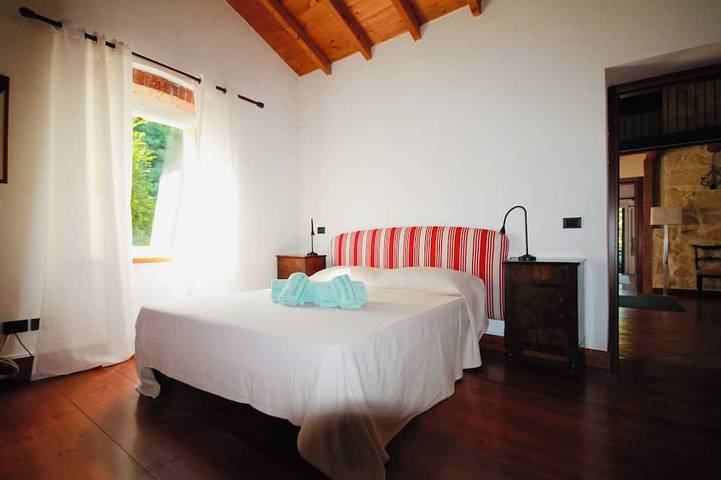 Location de vacances pour 8 personnes, avec terrasse et jardin, animaux acceptés à Colognola ai Colli - 3