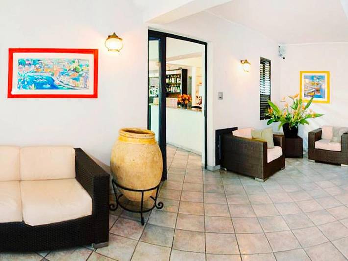 Appartement entier, Appartement dans une jolie résidence avec piscine commune à Pietra Ligure in Pietra Ligure, Commune de Pietra Ligure