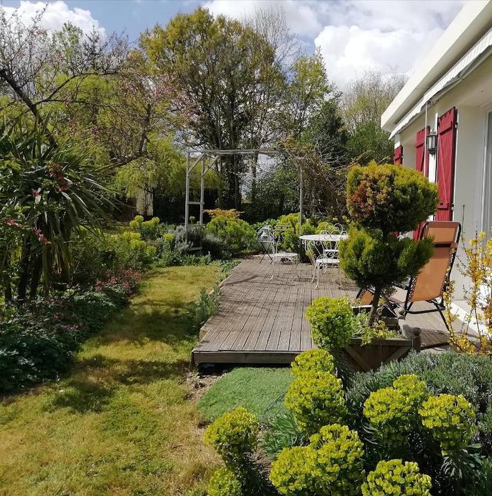 Gîte pour 2 personnes, avec vue ainsi que terrasse et jardin à Le Girouard - 3