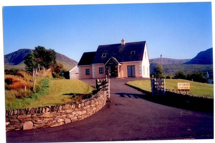 Ferienhaus für 8 Personen, mit Whirlpool und Terrasse sowie Garten auf der Dingle Halbinsel