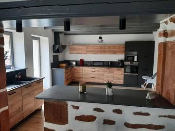 Gîte pour 10 personnes, avec jardin, adapté aux familles à Saint-Michel-sur-Meurthe