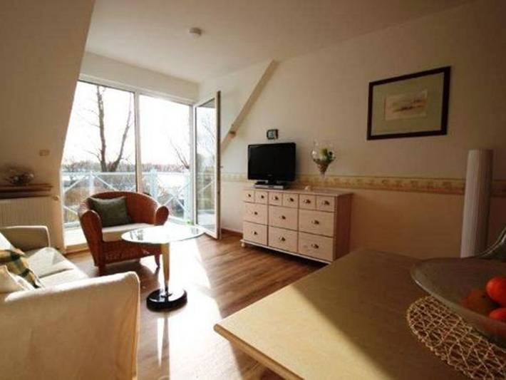 Ferienwohnung für 2 Personen, mit Balkon in Kirchdorf (Poel) - 2