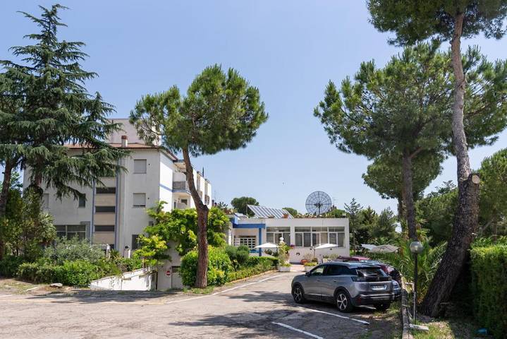 Hotel für 3 Personen, mit Garten und Balkon - 1