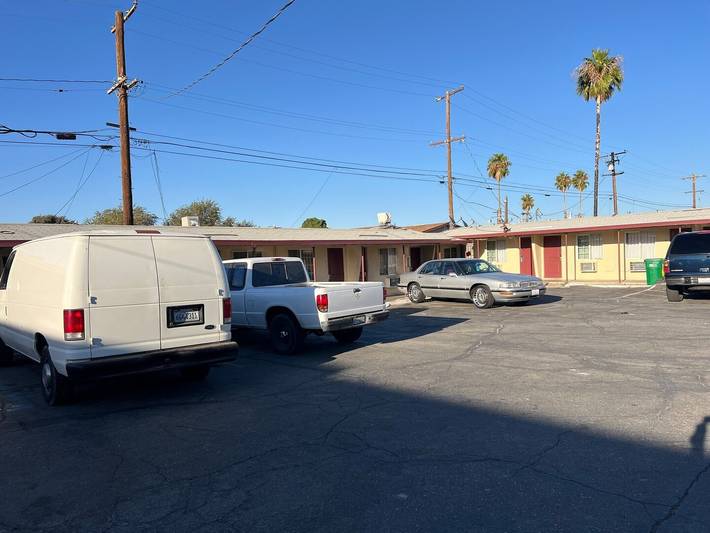 Ganze Wohnung, Lancaster, Ca |Volles Bett in Los Angeles County