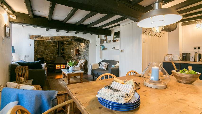 Hen Dafarn in Nefyn, Gwynedd