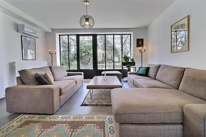 Chalet para 10 personas, con terraza y jardín - 1