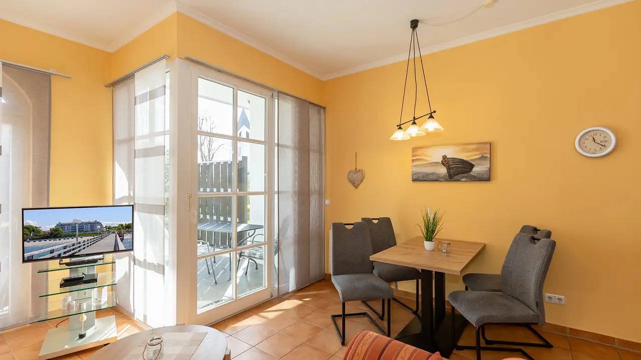 Ganze Ferienwohnung, Ferienwohnung für 2 Personen (43 m²) in Ostseebad Kühlungsborn in Ostseebad Kühlungsborn, Kühlungsborn