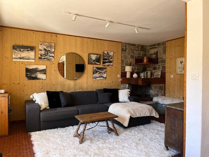 Gîte pour 7 personnes, avec bassin pour enfant ainsi que terrasse et vue dans Office De Tourisme De Tignes Le Lac - 3