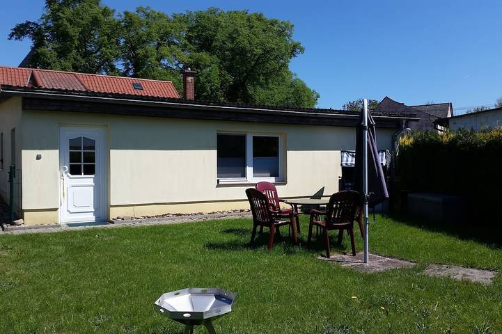 Ferienhaus für 3 Personen, mit Garten in Schloen-Dratow