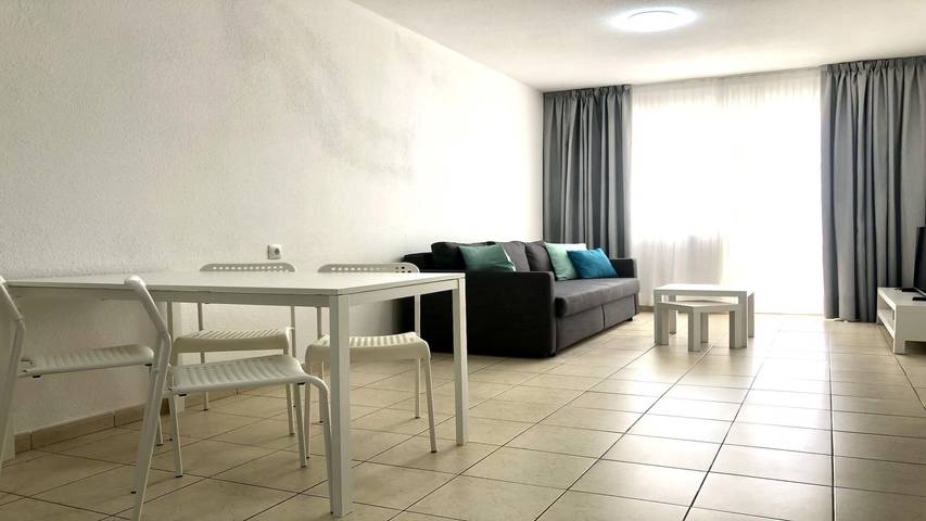 Ganze Ferienwohnung, Renoviertes Haus und in Strandnähe in Solana Matorral, Pájara