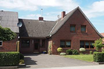 Ferienhaus für 5 Personen, mit Garten und Terrasse, mit Haustier in Uplengen