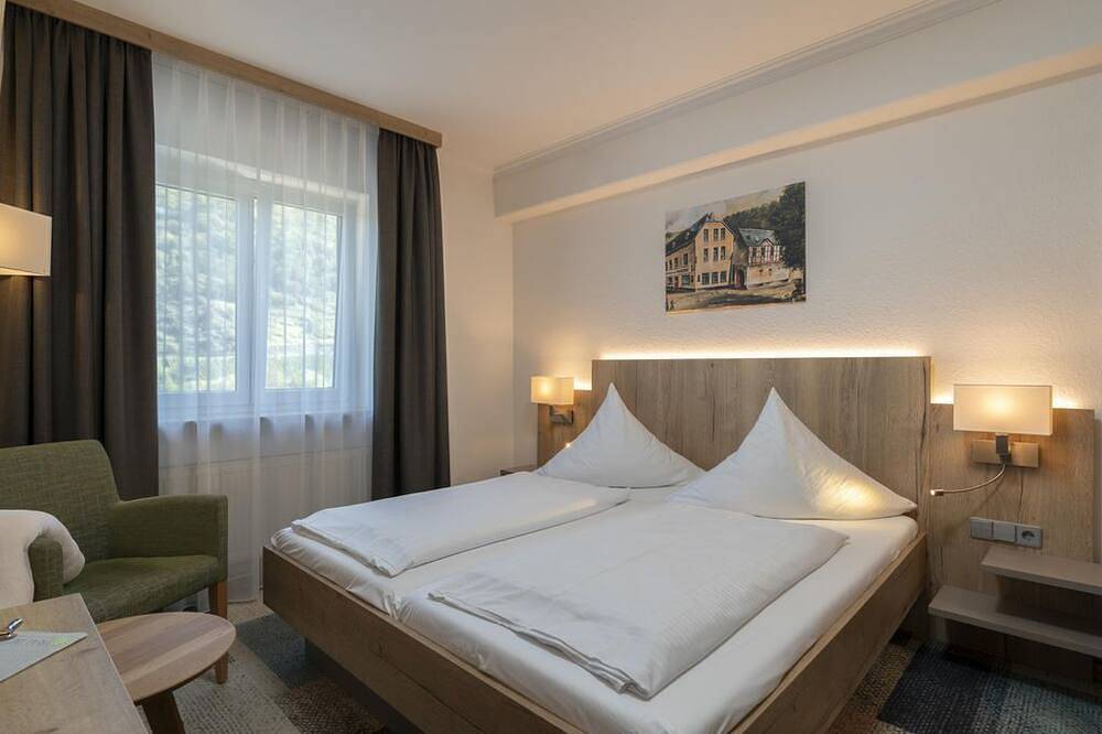 Doppelzimmer Standard - Moselhotel Zur Traube in Löf, Osteifel