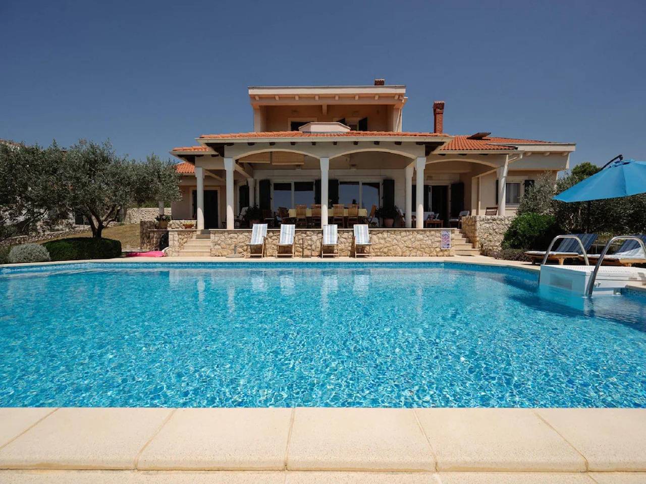 Magnificent Villa Clara with big pool in Strand Kožino, Zadar (Kommun)