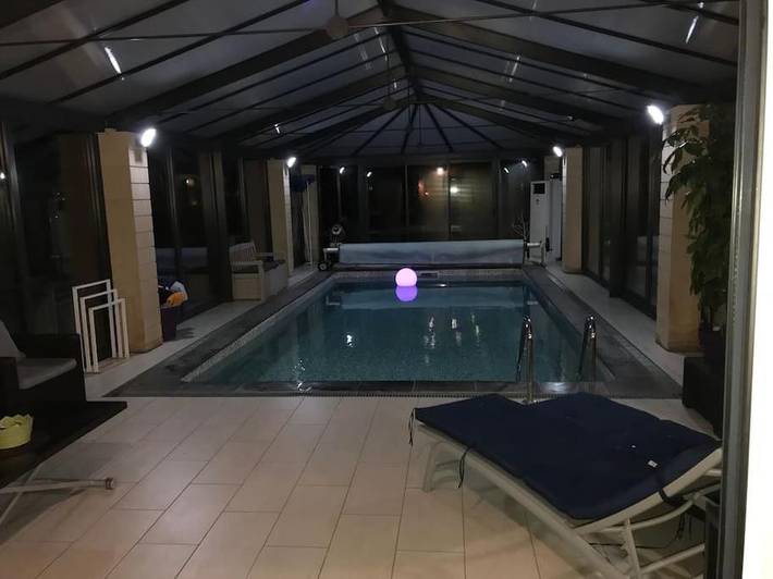 Location de vacances pour 10 personnes, avec piscine ainsi que vue et jardin, animaux acceptés à Courtenay - 3