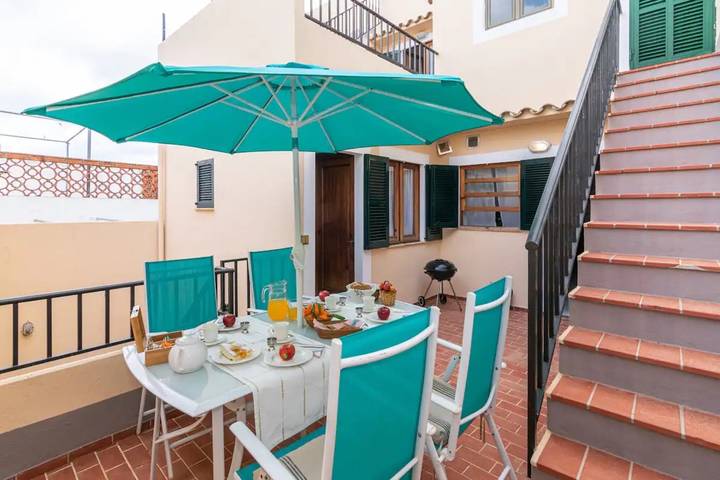 Ferienhaus 'Puig' mit Bergblick, WLAN und Klimaanlage in Pollença Stadt, Pollença