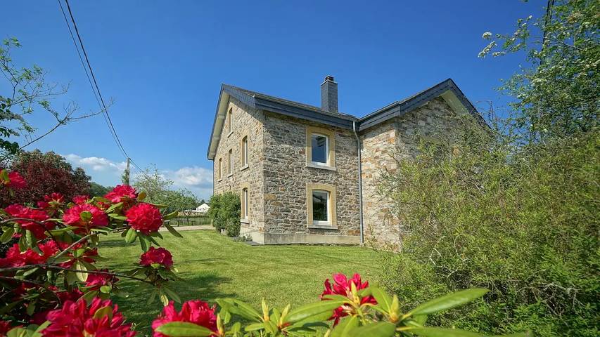 Location de vacances pour 18 personnes, avec sauna et jardin à Vielsalm - 4