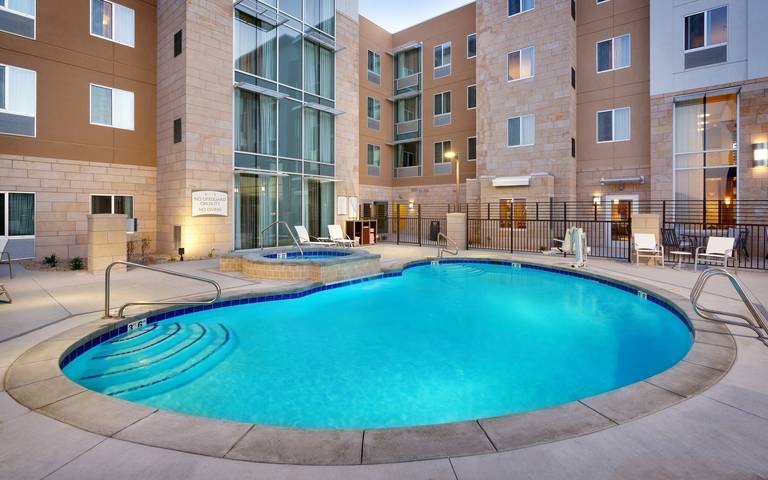 Entire studio, Staybridge Suites Lehi - Traverse Ridge Center in Lehi, Utah County
