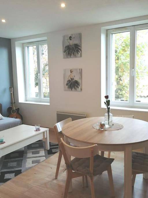 Gîte pour 4 personnes, avec Vue dans Estrablin