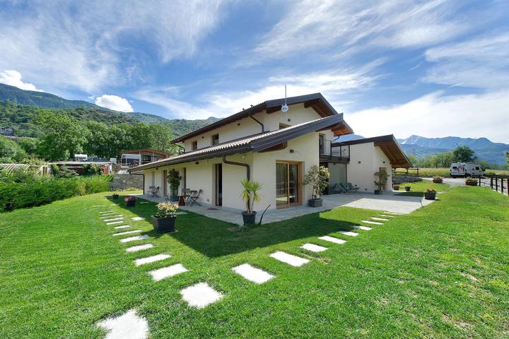 Le Rêve Chambre d'hôte - Farfarà in Comune di Saint-Vincent, Alpes valaisannes
