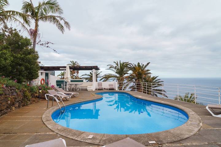 Ferienhaus für 8 Personen, mit Pool - 1