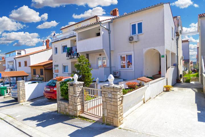 Holiday rental for 5 people, with Terrace in Pula