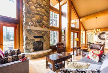 Holiday Home for 12 People in Whistler, Whistler Blackcomb, Photo 3