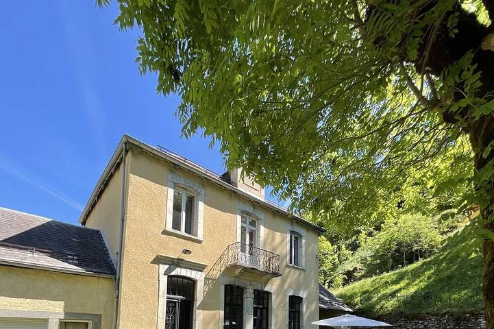 Gîte pour 8 personnes à Mayrègne
